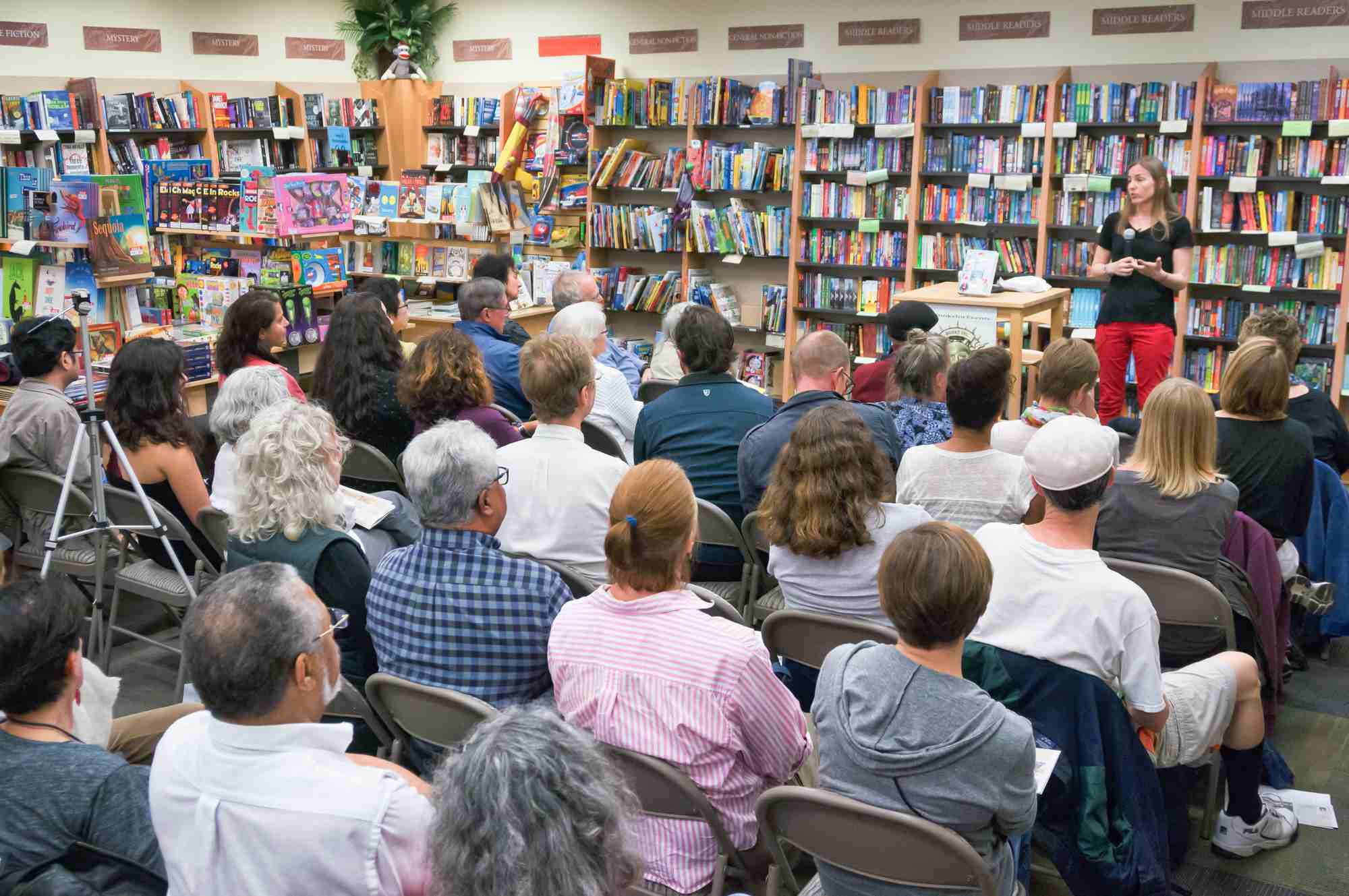 PageLines-BooksInctalk01.jpg PageLines-BooksInctalk01.jpg